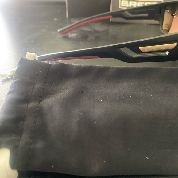 Breed Aquarius Polarized Sunglasses - Picture 4 of 9